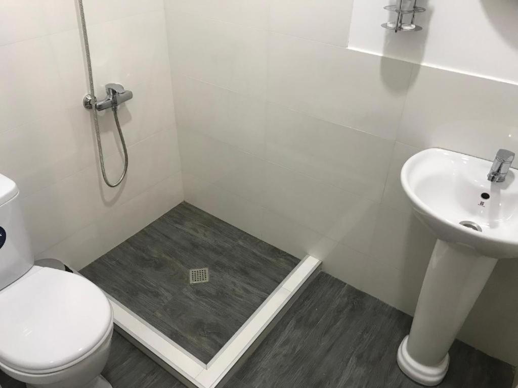 טביליסי Geo Hotel מראה חיצוני תמונה