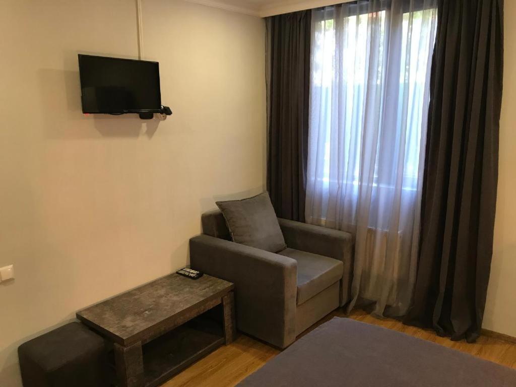 טביליסי Geo Hotel מראה חיצוני תמונה